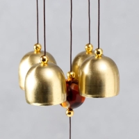 Музыка ветра металл "Эйфелева башня" 4 колокольчика 1 фигурка 40 см Музыка ветра металл "Эйфелева башня" 4 колокольчика 1 фигурка 40 см