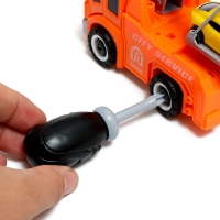 Конструктор винтовой «Эвакуатор», 2 в 1 робот-машина Конструктор винтовой «Эвакуатор», 2 в 1 робот-машина