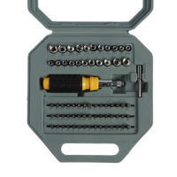 Отвертка с набором бит и головок ТУНДРА, реверсивная, в кейсе, 69 предметов Отвертка с набором бит и головок ТУНДРА, реверсивная, в кейсе, 69 предметов