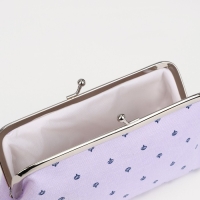 Косметичка на фермуаре, цвет сиреневый Косметичка на фермуаре, цвет сиреневый