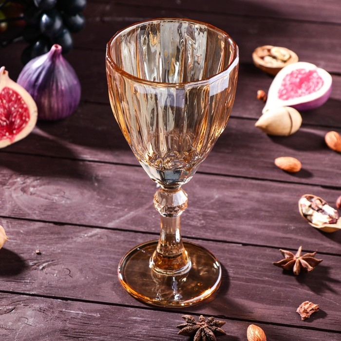 Бокал для вина стеклянный &laquo;Бал&raquo;, 240 мл, 8,5&times;18,5 см, цвет золотой