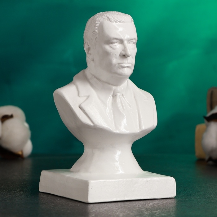 Бюст "Жириновский В.В." белый, 15см