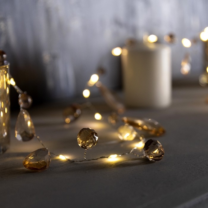 Гирлянда «Нить» 2 м роса с насадками «Золотистые лепестки», IP20, серебристая нить, 40 LED, свечение тёплое белое, ААх3 Гирлянда «Нить» 2 м роса с насадками «Золотистые лепестки», IP20, серебристая нить, 40 LED, свечение тёплое белое, ААх3