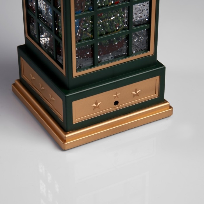 Светодиодная фигура &laquo;Ёлка в телефонной будке&raquo; 10.5 &times; 25 &times; 10.5 см, пластик, батарейки ААх3 (не в комплекте), USB, свечение тёплое белое