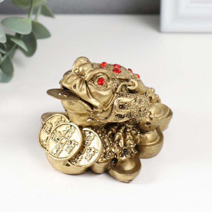 Нэцке полистоун под бронзу Нэцке полистоун под бронзу "Денежная жаба с тремя монетами" 8,4х7х5,3 см