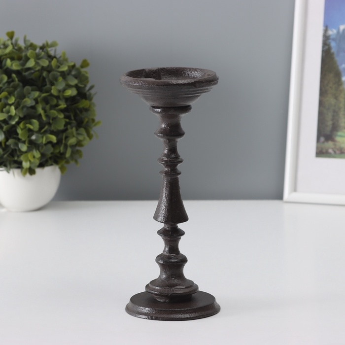Подсвечник чугун на 1 свечу Подсвечник чугун на 1 свечу "Аврора" d=5 см 9,6х9,6х24 см