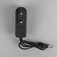 Комплект светодиодной ленты Luazon Lighting 5 м, IP65, SMD2835, 54 LED/м, 12 В, RGB Комплект светодиодной ленты Luazon Lighting 5 м, IP65, SMD2835, 54 LED/м, 12 В, RGB