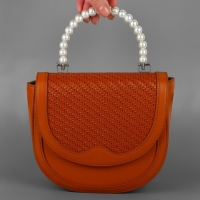 Ручка для сумки, металлическая, жемчужные бусы, на прокол, 12,5 &times; 9 &times; 1,2 см, цвет белый/серебряный