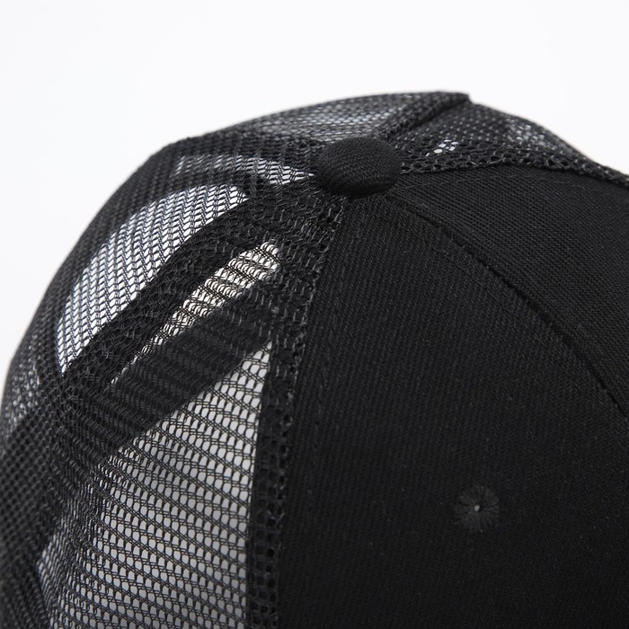 Кепка женская с прямым козырьком «Крутой», цвет чёрный, сетка, р-р 56, с бусами Кепка женская с прямым козырьком «Крутой», цвет чёрный, сетка, р-р 56, с бусами