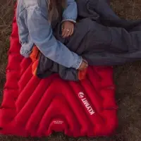 Надувной коврик Insulated Static V Luxe, красный