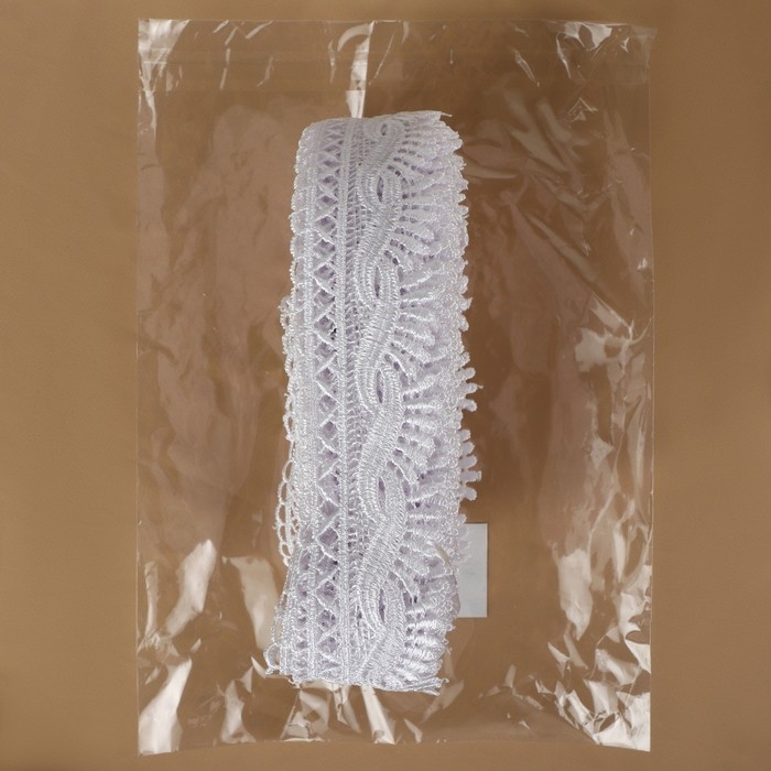 Кружево гипюровое, 42 мм &times; 11 &plusmn; 1 м, цвет белый