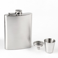 Набор 6 в 1: фляжка 8 oz, стопка, воронка, карты, кубики 5 шт, шахматы, 18 х 24 см Набор 6 в 1: фляжка 8 oz, стопка, воронка, карты, кубики 5 шт, шахматы, 18 х 24 см