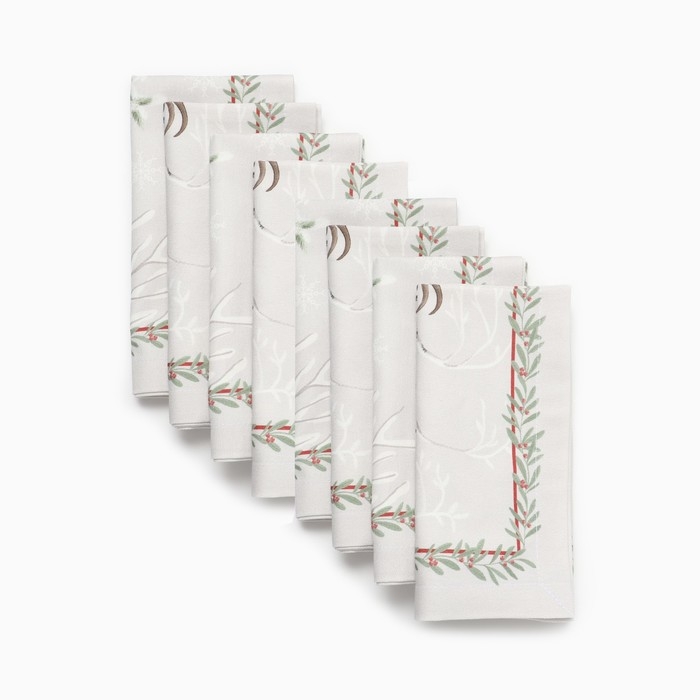 Набор столовый "Новогоднее чудо" скат.150х110см +/-3см с ВГМО, салф.40х40см-4 шт, 100%хл