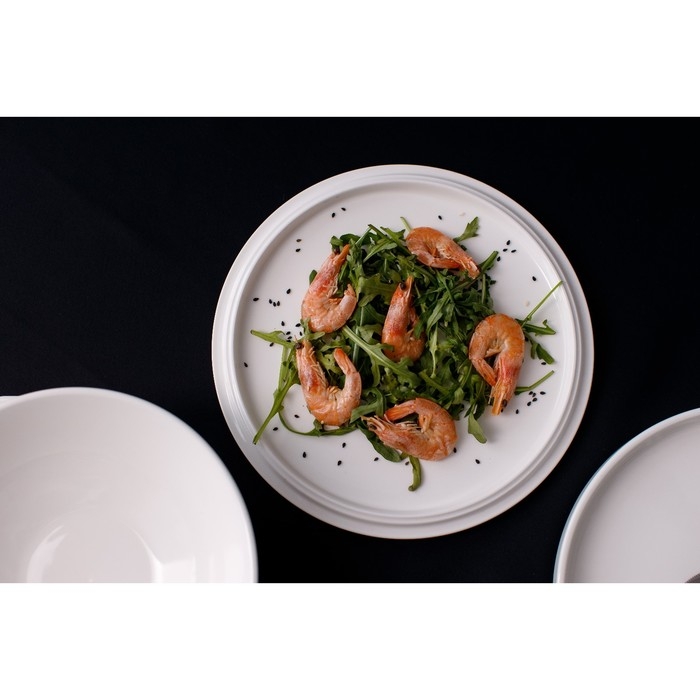 Набор фарфоровой посуды на 2 персоны Magistro La palla, 7 предметов: тарелка d=23 см, 2 тарелки d=23,2 см, 2 тарелки 1000 мл, 2 салатника 1000 мл, цвет белый Набор фарфоровой посуды на 2 персоны Magistro La palla, 7 предметов: тарелка d=23 см, 2 тарелки d=23,2 см, 2 тарелки 1000 мл, 2 салатника 1000 мл, цвет белый