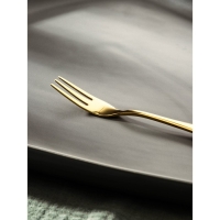 Вилка десертная из нержавеющей стали Magistro Wings, длина 14 см, цвет золотой Вилка десертная из нержавеющей стали Magistro Wings, длина 14 см, цвет золотой