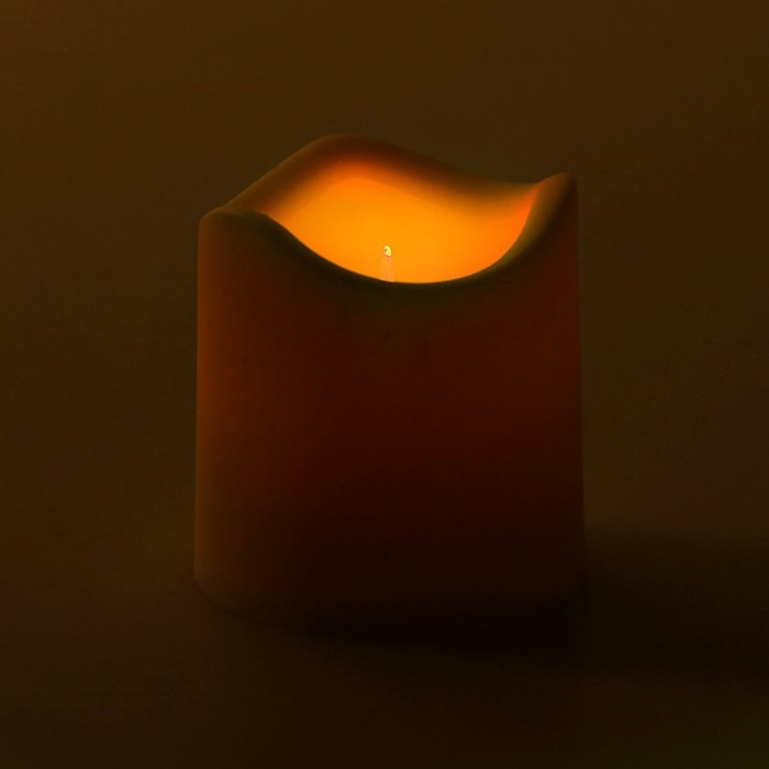 Свеча светодиодная, белая Свеча светодиодная, белая