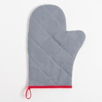 Новый год. Варежка-прихватка &laquo;Желаю счастья&raquo; 20х28см, цвет МИКС, 100% хлопок, ватин 250г/м2