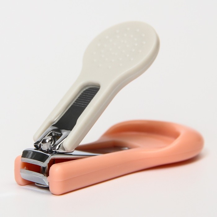 Набор маникюрный детский «Обезьянка»: ножницы, щипчики, пилочка, пинцет, цвет розовый Набор маникюрный детский «Обезьянка»: ножницы, щипчики, пилочка, пинцет, цвет розовый