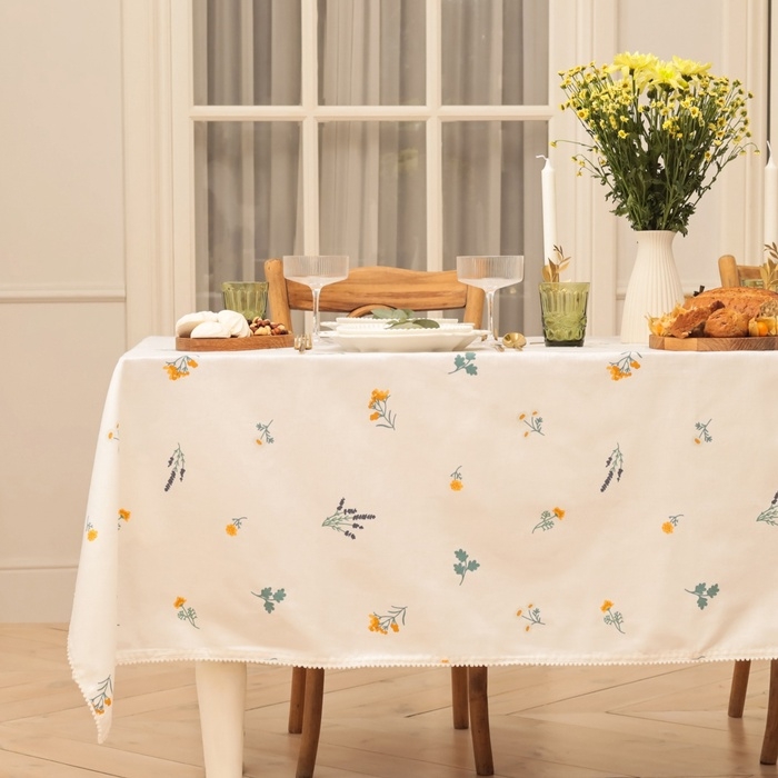 Скатерть Этель "Полевые цветочки" 146х220+/-2см, рогожка 176 г/м2, 100% хл