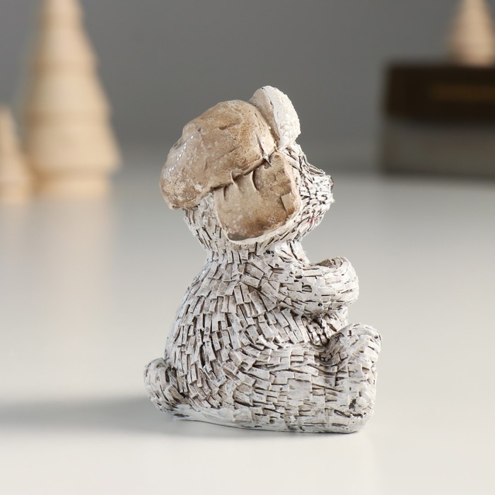 Сувенир полистоун Сувенир полистоун "Мишка в шапке-ушанке, сидит" серый МИКС 6х5х7,5 см