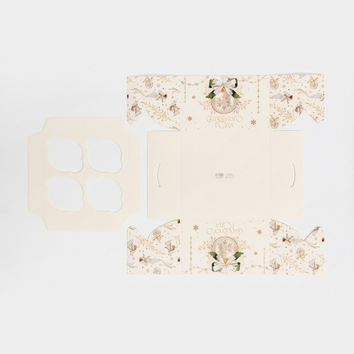 Коробка для капкейка &laquo;Бело-золотой &raquo;, 16 х 16 х 10 см, Новый год