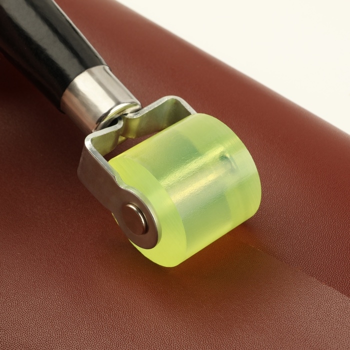 Роллер для клеевых работ с кожей, 17 &times; 2,9 см, дерево/силикон