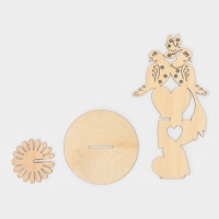 Салфетница деревянная &laquo;Голубки&raquo;, 25&times;13&times;13 см