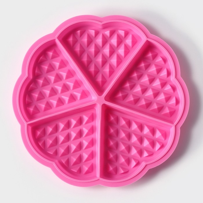 Форма для выпечки Доляна &laquo;Вафля. Сердце&raquo;, силикон, d=18 см, 5 ячеек, цвет МИКС