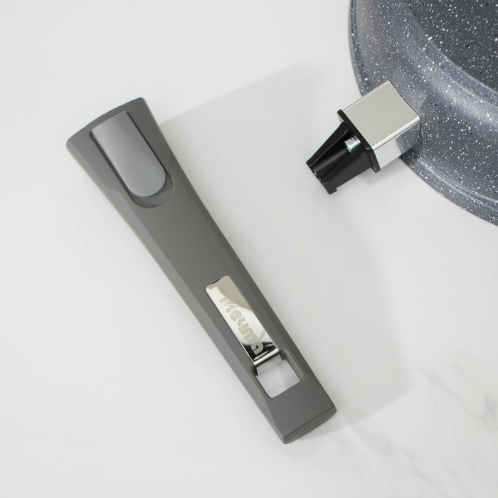 Набор посуды №1 &laquo;Гранит&raquo;, 3 предмета: сковорода d=26 см, ковш 1,7 л, кастрюля 5 л, крышки, антипригарное покрытие