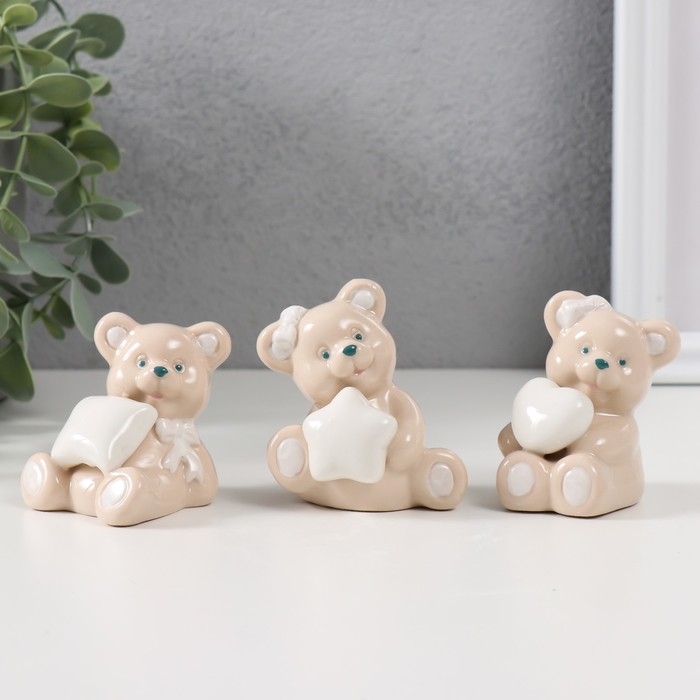 Сувенир керамика Сувенир керамика "Медвежата с подушками" МИКС 7х5,5х4,5 см