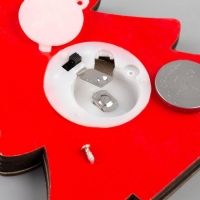 Ёлочная игрушка &laquo;Красная ёлочка с Дедом Морозом&raquo;, от батареек, свечение тёплое белое