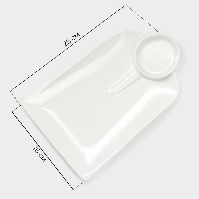 Блюдо фарфоровое Magistro &laquo;Ласта&raquo;, 25&times;16 см, цвет белый