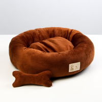 Лежанка с косточкой, 45х35х11 см, коричневая Лежанка с косточкой, 45х35х11 см, коричневая