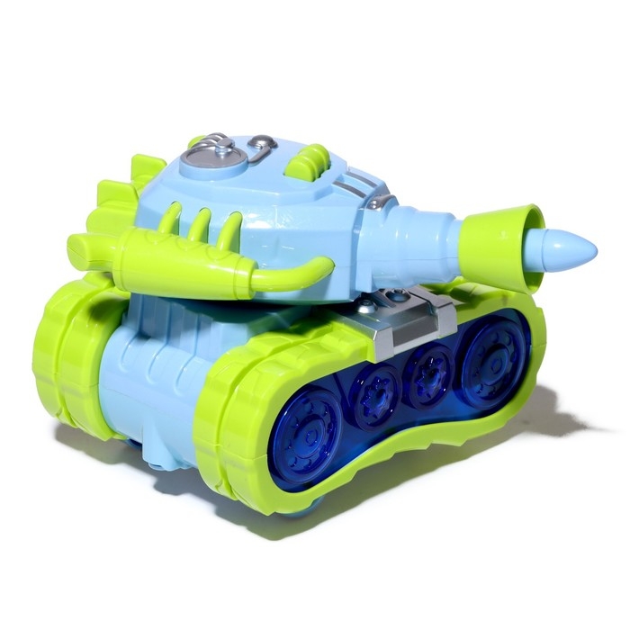 Танк &laquo;Разрушитель&raquo;, стреляет, работает от батареек, световые и звуковые эффекты МИКС