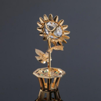 Сувенир «Цветочек", с кристаллами Сувенир «Цветочек", с кристаллами