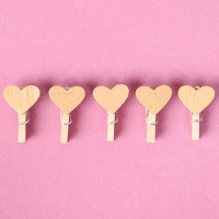 Набор декоративных прищепок «Сердечки», золотого цвета, набор 50 шт. Набор декоративных прищепок «Сердечки», золотого цвета, набор 50 шт.