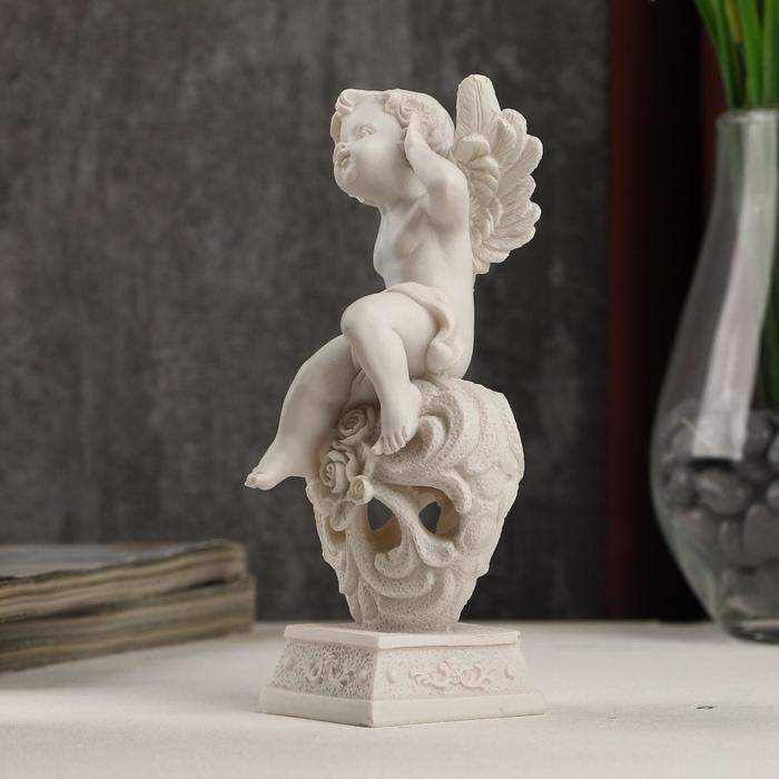 Сувенир полистоун Сувенир полистоун "Белоснежный ангел на ажурном сердце" 13х6х5,5 см