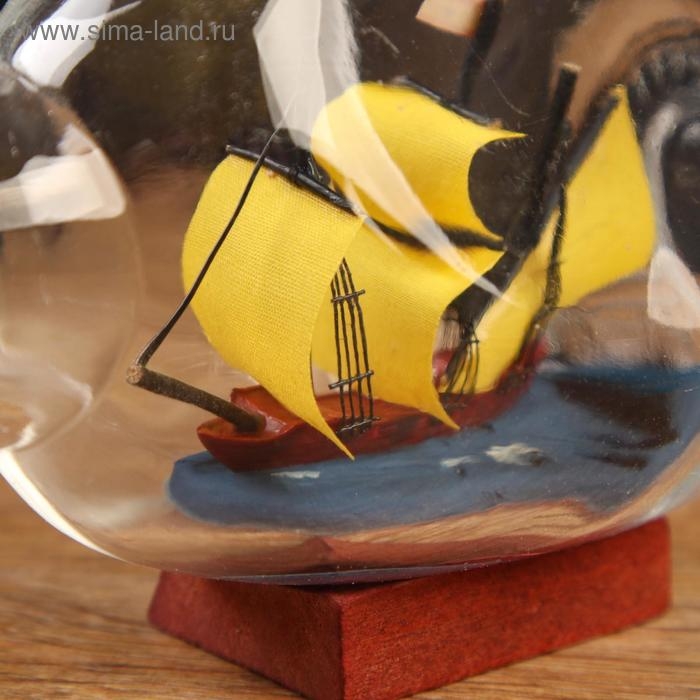 Корабль сувенирный "Вирджиния", в бутылке, горизонт. 14*7*9см