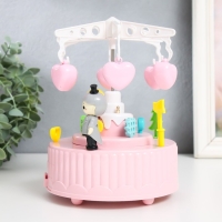 Шкатулка музыкальная механическая "Карусель - свадьба" розовая 13,5х13,5х20 см Шкатулка музыкальная механическая "Карусель - свадьба" розовая 13,5х13,5х20 см