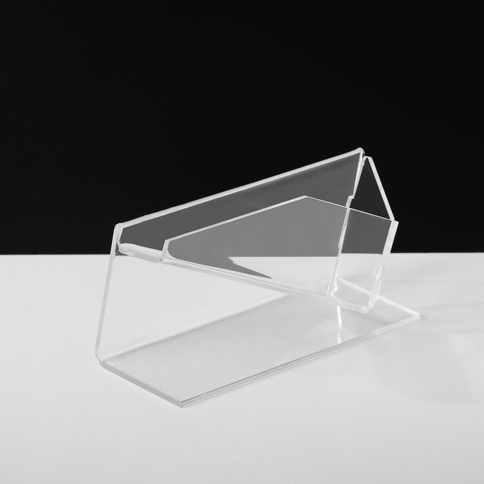Подставка под визитки &laquo;Уголок&raquo;, 10,5&times;5&times;4 см, оргстекло 2 мм, В ЗАЩИТНОЙ ПЛЁНКЕ