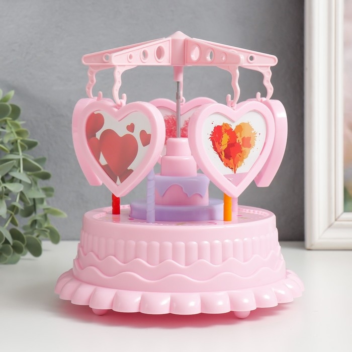 Сувенир музыкальный механический + фоторамка Сувенир музыкальный механический + фоторамка "Карусель сердец" розовый 17,5х17,5х20 см