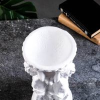 Фигурное кашпо "Три ангела", 0,3 л/15х15х33 см, белое Фигурное кашпо "Три ангела", 0,3 л/15х15х33 см, белое