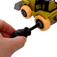 Конструктор винтовой &laquo;Трактор лесоперевозчик&raquo;, с отвёрткой