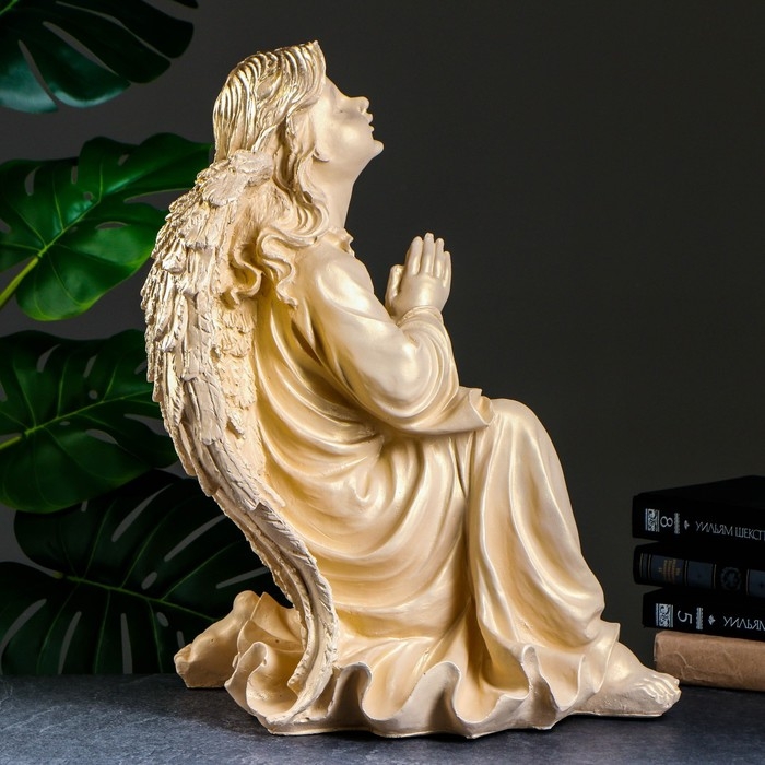 Фигура Фигура "Ангел на колене" слоновая кость, 40х36,5х51см