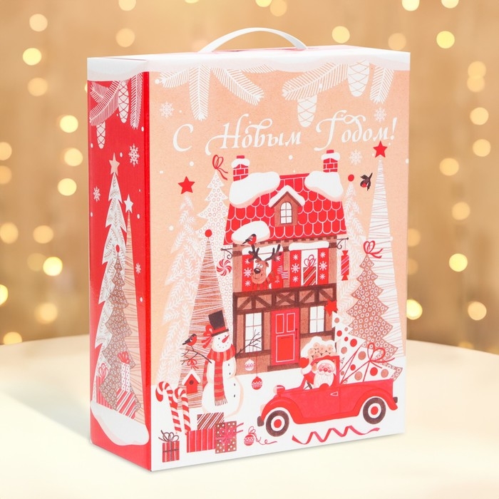 Новый год. Подарочная коробка Новогодняя Коробка Подарочная малая с пластиковой ручкой Новый год. Подарочная коробка Новогодняя Коробка Подарочная малая с пластиковой ручкой "Елочки" 23,5 x 10 x 30,5 см.