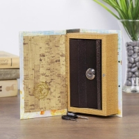 Сейф-книга дерево шёлк "Подсолнух с бабочкой" 17х11х5 см Сейф-книга дерево шёлк "Подсолнух с бабочкой" 17х11х5 см