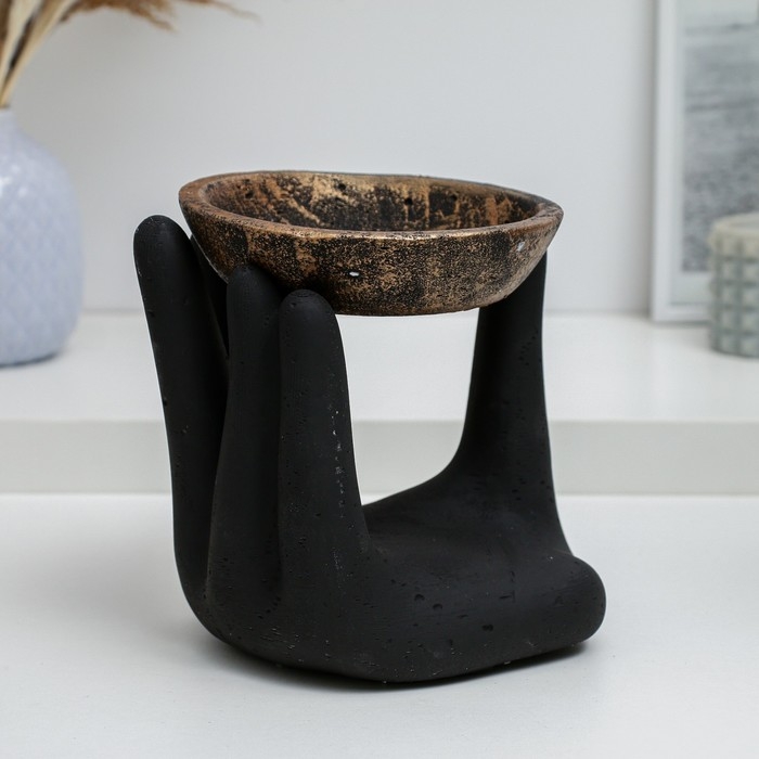 Подсвечник "Рука с подставкой" черный, 17см