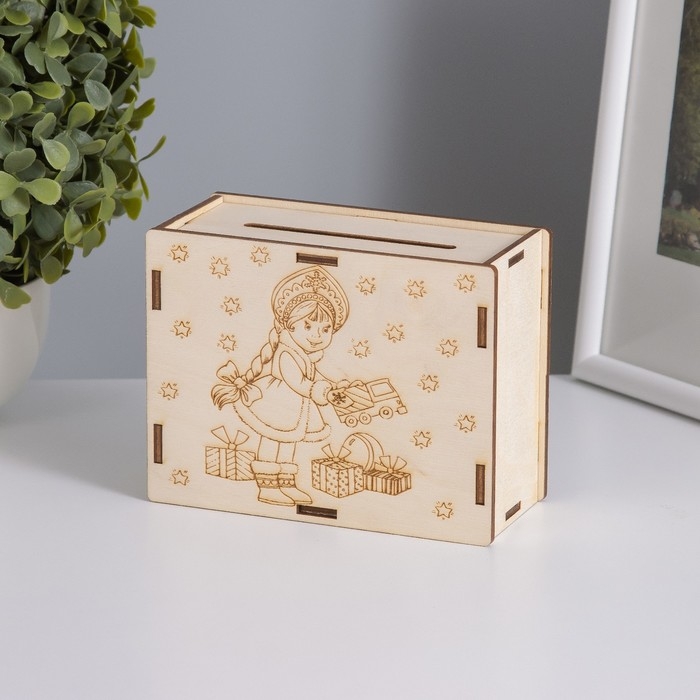 Копилка Копилка "Снегурочка" 13х10х5 см