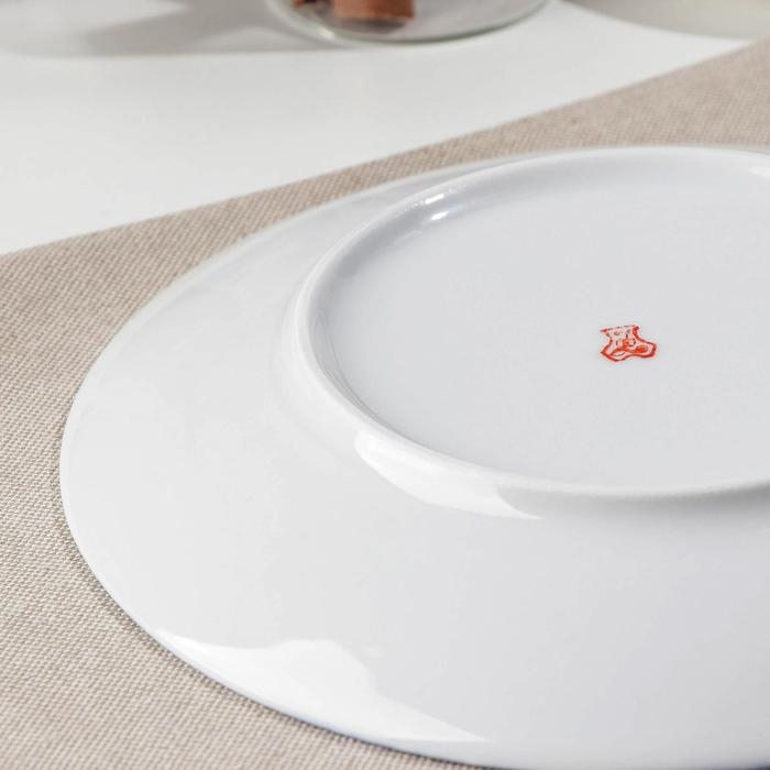 Тарелка фарфоровая &laquo;Иллюзия&raquo;, d=20 см