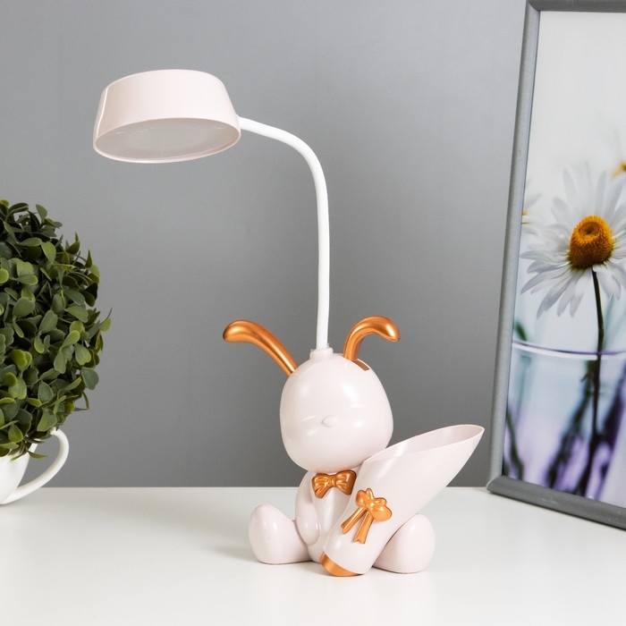 Настольная лампа с точилкой Настольная лампа с точилкой "Зайчик" LED 2Вт 3000К USB АКБ розовый 15х14х30 см